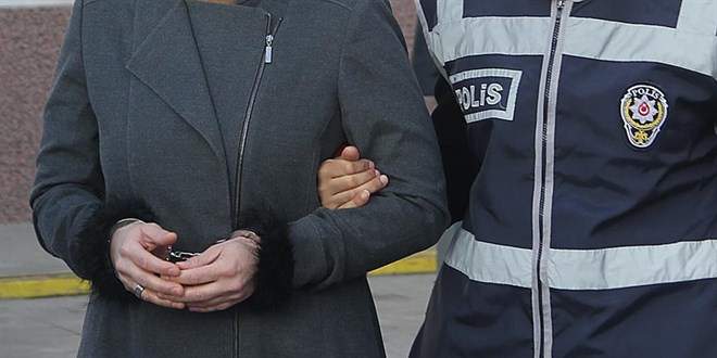 Erkek arkadaşını bıçaklayarak öldüren kadın gözaltına alındı