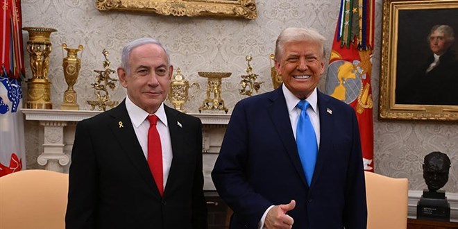 Trump, Filistinlilerin 'geçici olarak' başka yerlere yerleştirilmesinde kararlı