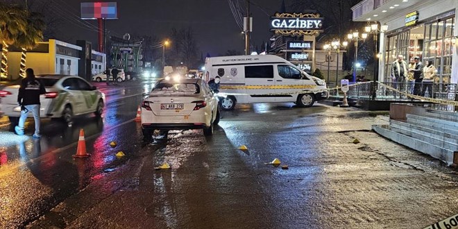 Bungolav tatiline geldi, yol tartışmasında vurularak öldürüldü