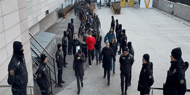 Eskişehir'de yasa dışı bahis operasyonu: 24 gözaltı