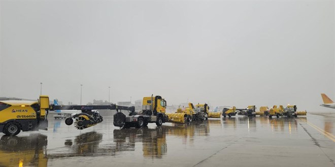 Sabiha Gökçen Havalimanı'nda uçuş trafiği aksadı