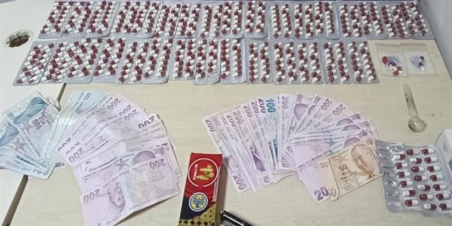 Tekirdağ'da iki adrese baskın: 5 kişi tutuklandı