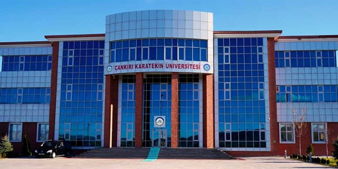Eğitim-Bir Sen: ÇKÜ üyelerimize baskıya son vermeli