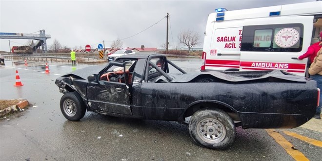 CHP Milletvekili Tahsin Ocaklı trafik kazasında yaralandı