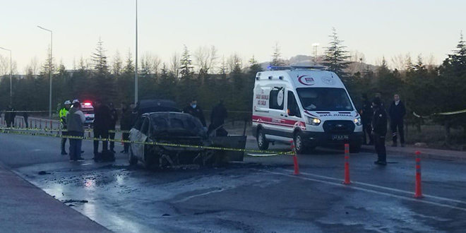 Konya'da araçta çıkan yangında bir bebek ve teyzesi öldü