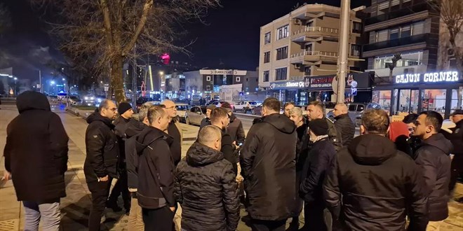 Müteahhidin borcu nedeniyle, parasını ödedikleri evlerinden atılacaklar