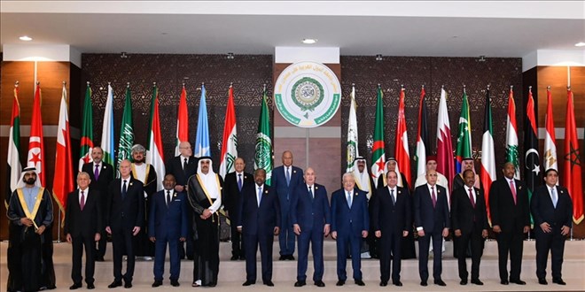 Arap liderler, Gazze'nin inşasına yönelik planı kabul etti