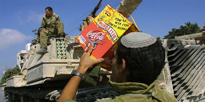Coca Cola'yı boykot vurdu