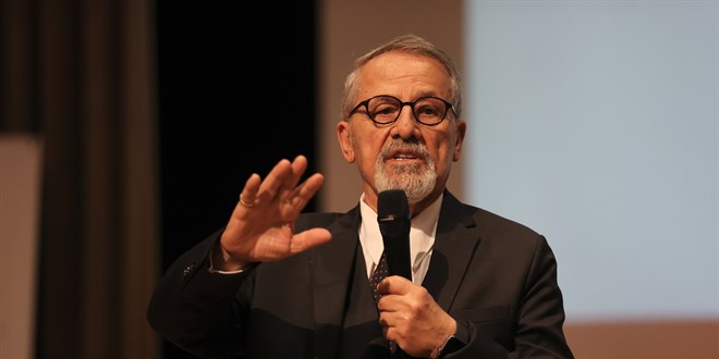 Prof. Görür'den o ile uyarı: Faylı ve zemini çürük bir bölge