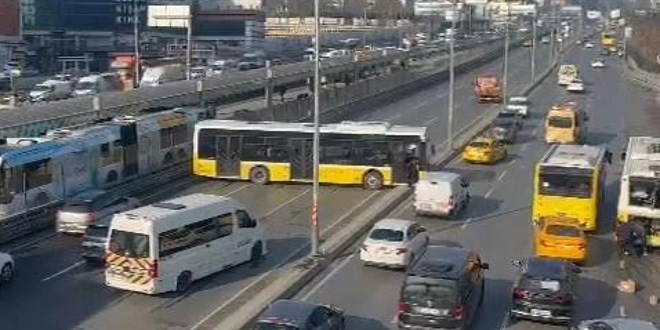 Esenyurt'ta İETT Otobüsü Kazası: 1 Yaralı