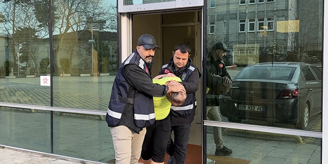 Öldürdüğü kişinin cesedini bodrumda saklayan şüpheli tutuklandı
