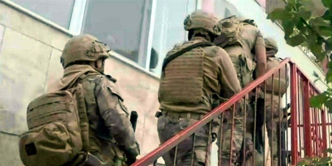 İzmir'de Terör Propagandası: 41 Kişi Gözaltında