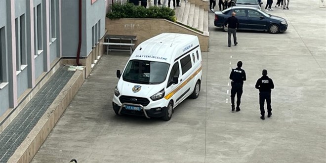 Lise Öğrencisi, Deneme Sınavında Pencereden Düştü