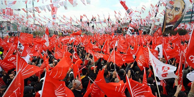 CHP'de Cumhurbaşkanlığı adaylığı yarışına bir isim daha katıldı