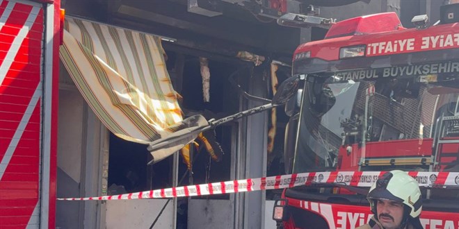 Motosiklet tamirhanesinde çıkan yangında 1 kişi öldü