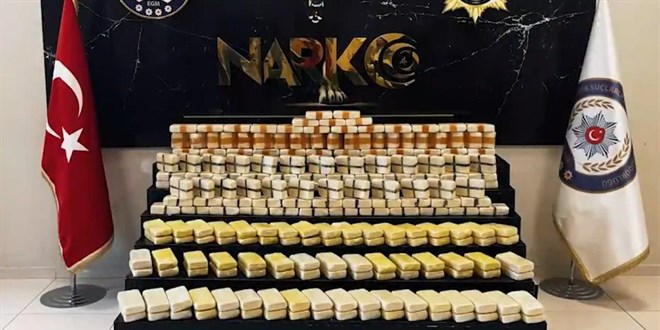 Şanlıurfa ve Van'da 311,5 kilo uyuşturucu ele geçirildi