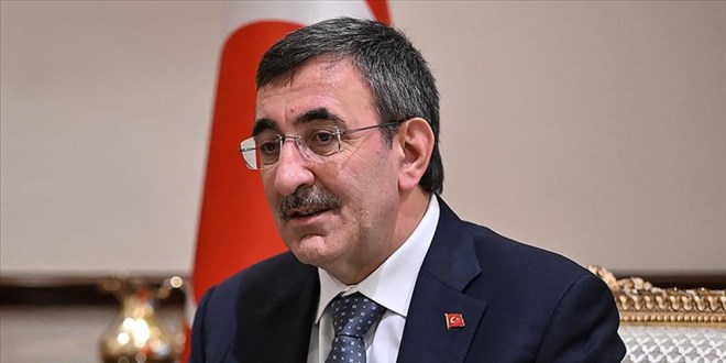 Cari Açık Sürdürülebilir Seviyede Ekonomiye Güç Katıyor
