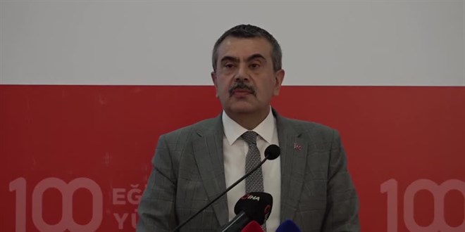 Bakan Tekin'den 'Müfredat' Açıklaması: Değişim Çağa Ayak Uydurmak İçin