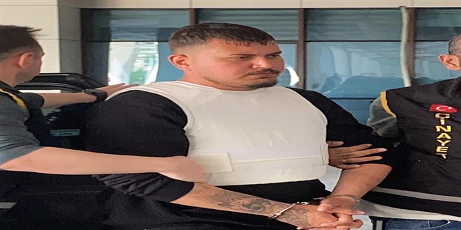 Eşini öldüren sanığa, oy çokluğuyla 'haksız tahrik' indirimi