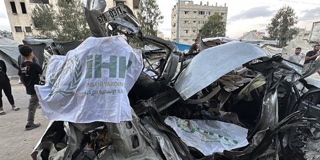 İsrail, Gazze'de 221 gazeteciyi öldürdü