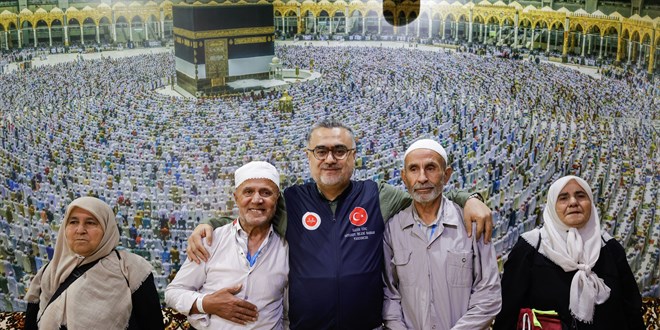 25 yıldır konuşmayan iki komşu Mekke'de barıştı