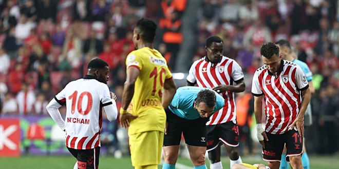 Samsunspor'dan unutulmaz geri dönüş! UEFA Play-Off'u garantiledi