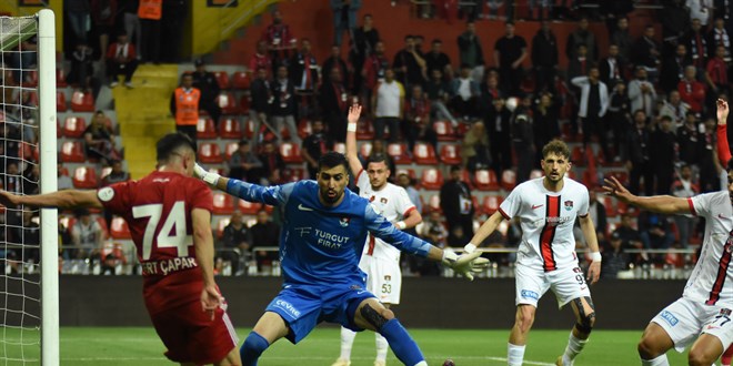 Kayseri'de nefes kesen Final: Vanspor 1. Lig'e yükseldi!