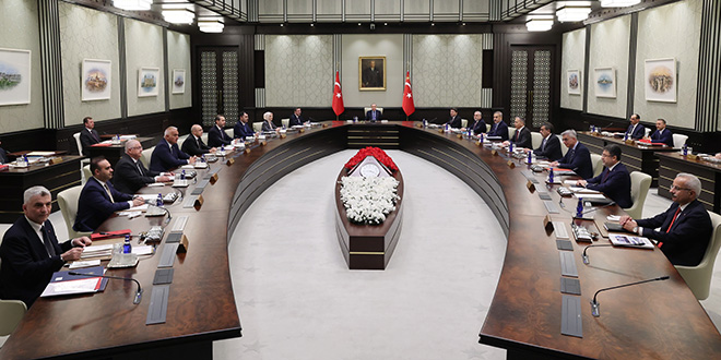 Kabine üyelerinden Ferdi Zeyrek için başsağlığı mesajları