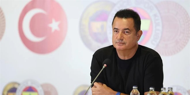 Acun Ilıcalı Fenerbahçe Yönetiminden İstifa Etti