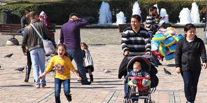 Hafta Sonu Hava Durumu: Yağışlı Bölgeler ve Sıcaklıklar