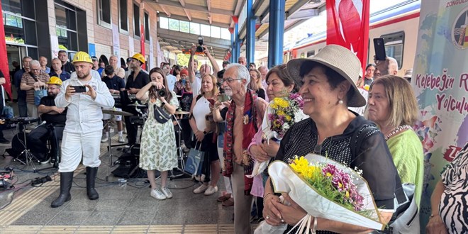 Turistik Karaelmas Ekspresi, Zonguldak'a ulaştı