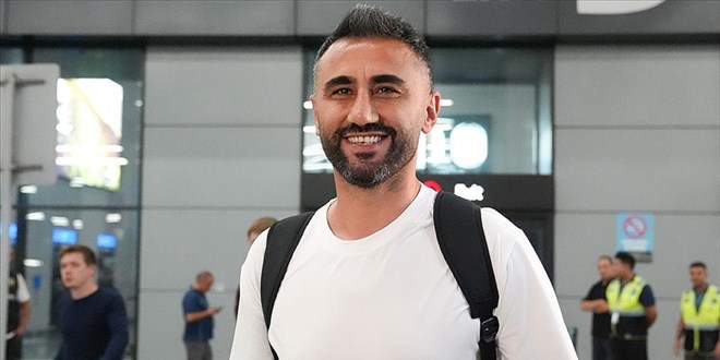 Eyüpspor, teknik direktör Selçuk Şahin ile 3 yıllık sözleşme imzalandı