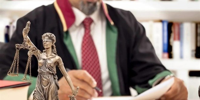 Hukuk fakültesi mezunlarının sadece yüzde 23,8'i HMGS barajını geçebildi!