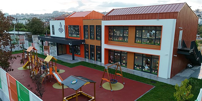 İBB'nin kreş ücretlerine yüzde 100 zam yapıldı