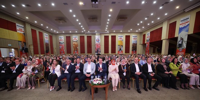 Eğitim-Bir-Sen'den aile yılına özel talepler!