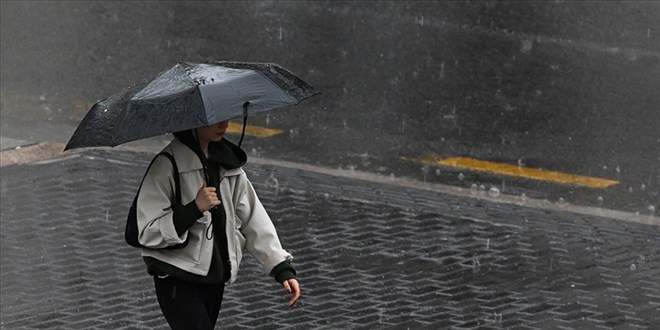 Hafta Sonu Hava Durumu: Sıcaklıklar Düşüyor, Yağış Geliyor!
