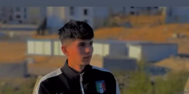 15 yaşındaki sürücünün kullandığı traktör devrildi; 1 ölü 2 yaralı