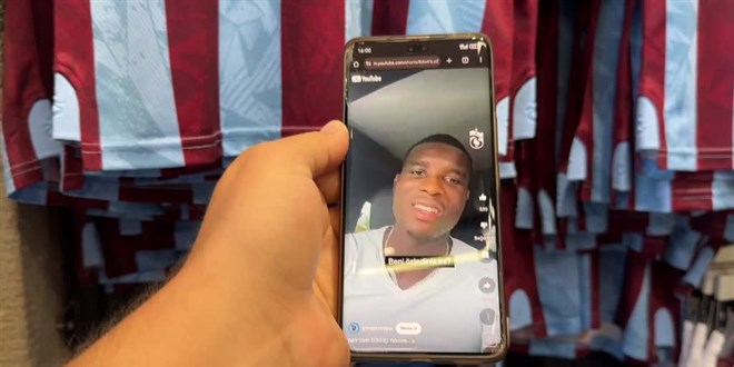 Trabzonspor, ilk transferini yeni sezon formalarıyla duyurdu