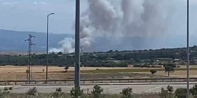 Çanakkale'de yangın! Ekipler müdahale ediyor