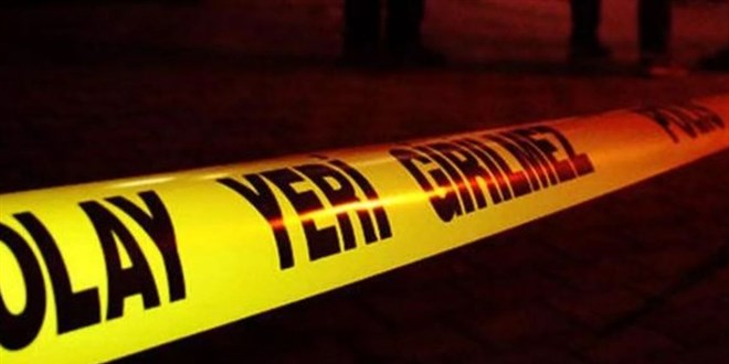 Esenyurt'ta Boş Arazide Başından Vurulmuş Erkek Cesedi Bulundu