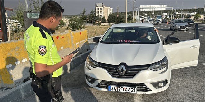 Kütahya'da usulsüz çakar lamba kullanımına 276 bin lira ceza