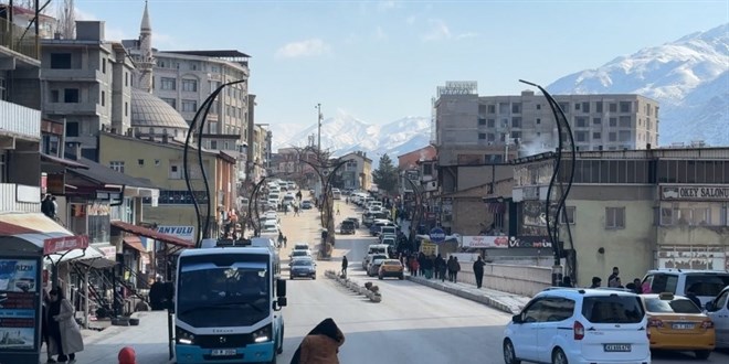 Şemdinli'de 4.4 büyüklüğünde deprem meydana geldi