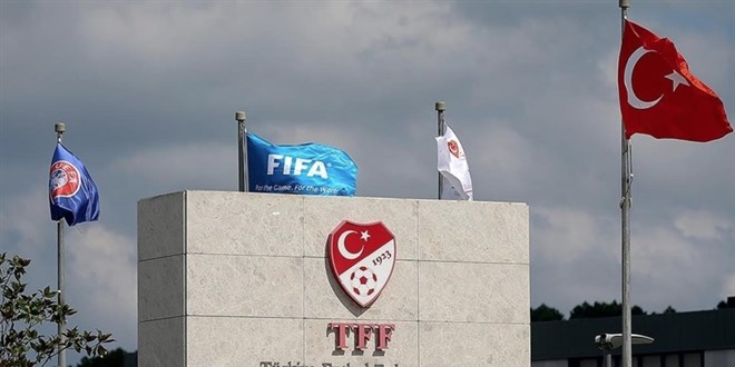 TFF Resmen Açıkladı: Stadyuma Girişlerde Kimlik Kartı Dönemi