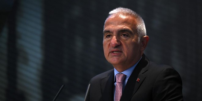 Bakan Ersoy, Ayasofya'nın ibadete açılışının 5'inci yılını kutladı