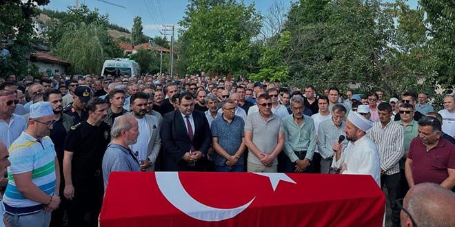 52 yaşındaki polis memuru kalbine yenik düştü