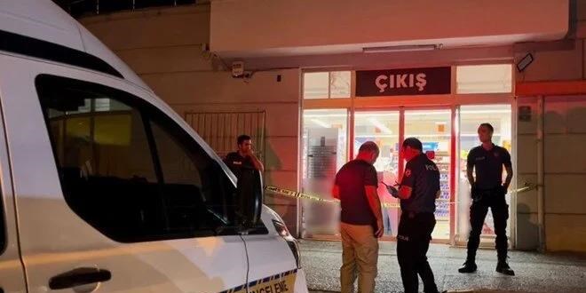 'Sen sapık mısın?' diyen kadını ve 14 yaşındaki çocuğu vurdu