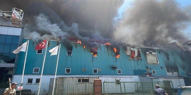 Bolu'da fabrika yangını