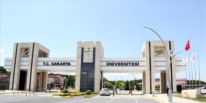 Üniversitede sınavsız şube müdürü atanmasına durdurma