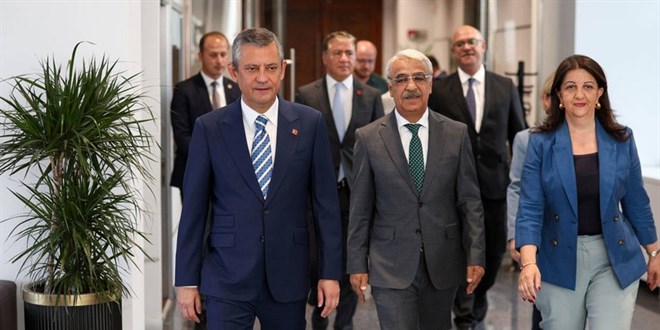 CHP ve DEM Parti Heyeti Ankara'da Bir Araya Geldi