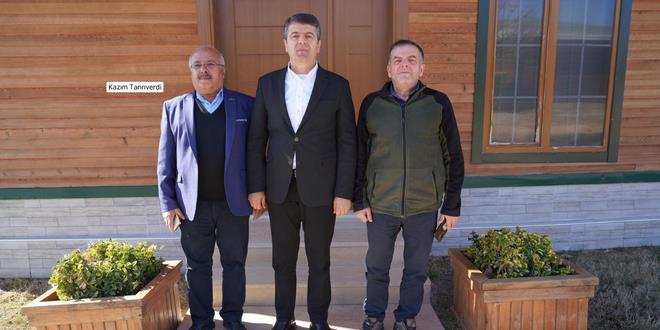 AK Partili Meclis Üyesi Kazım Tanrıverdi CHP'ye Katıldı